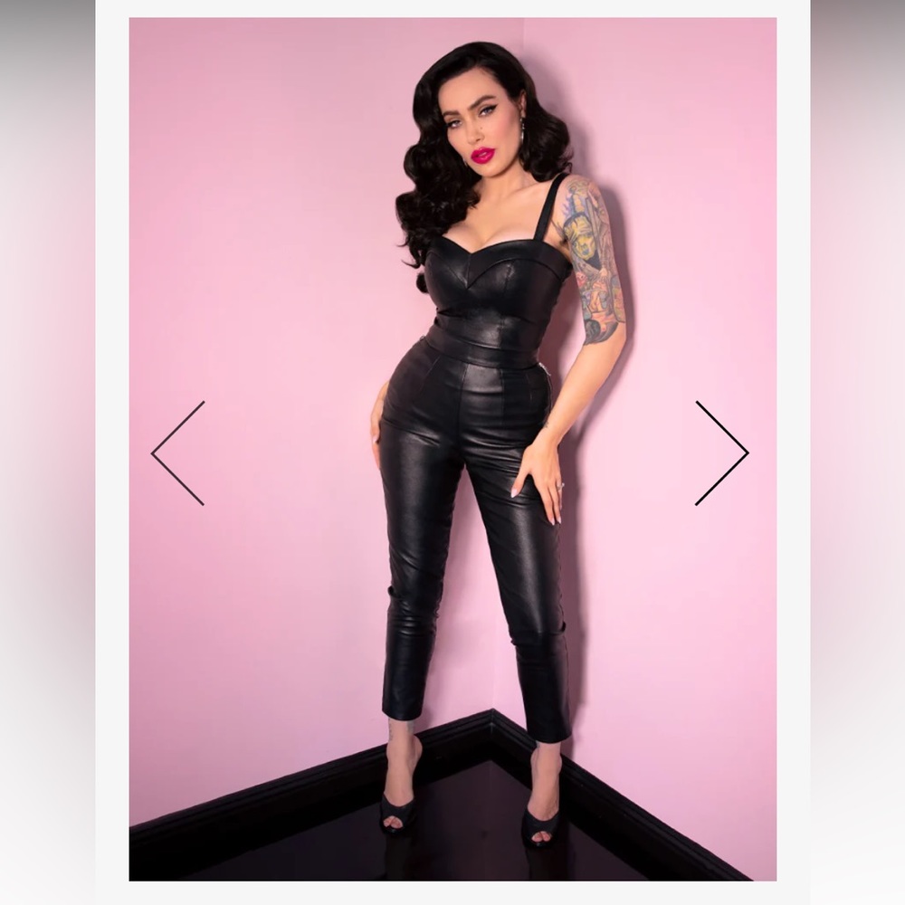 Vixen by Micheline Pitt vegan leather pants large with pink lining